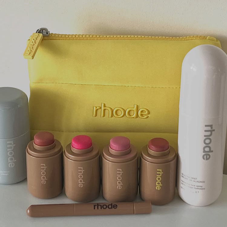 Luxury Skincare And Makeup Brands - Marque de luxe poche Blush crème