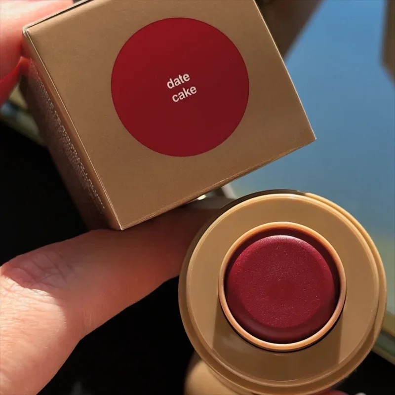 Marque de luxe poche Blush crè - Luxury Skincare And Makeup Brands avis et prix